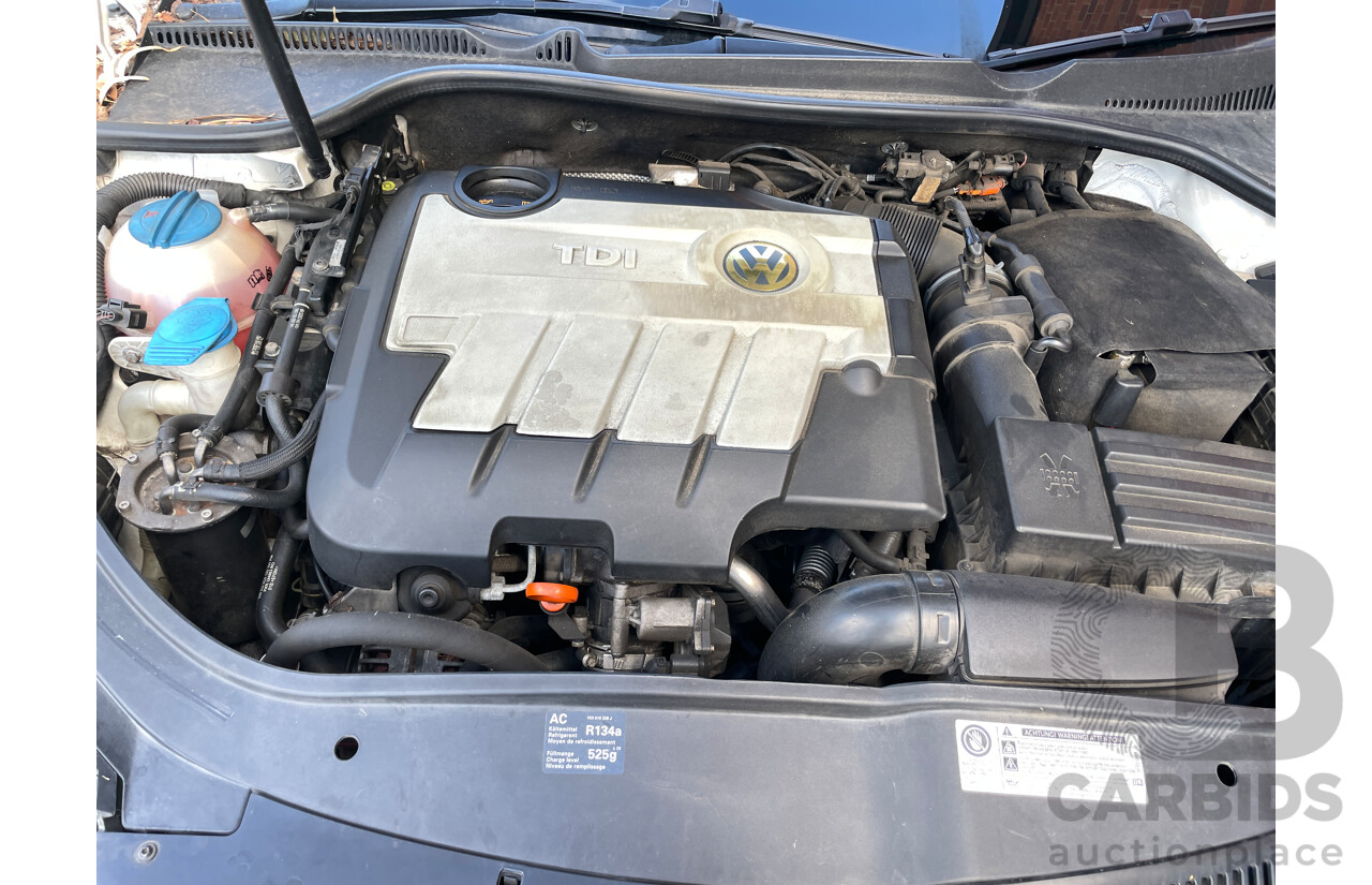 1/2010 Volkswagen EOS 103 TDI 1F MY09 UPGRADE 2d Convertible White 2.0L