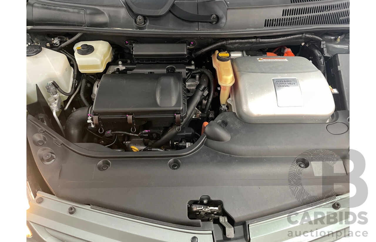 7/2004 Toyota Prius Hybrid NHW20R 5d Hatchback Green 1.5L