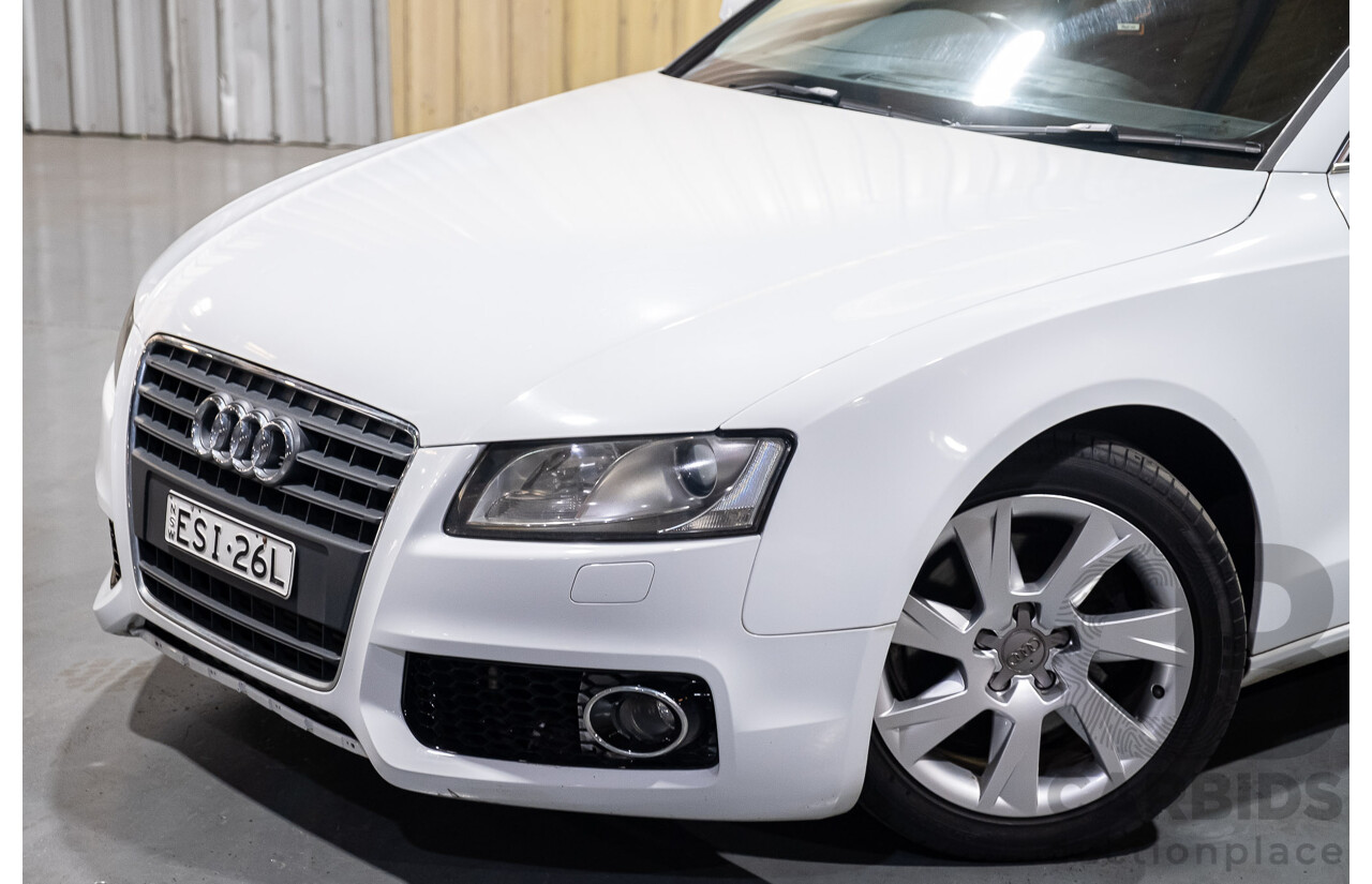 6/2011 Audi A5 Sportback 2.0 TFSI 8T MY11 5d Hatchback White Turbo 2.0L