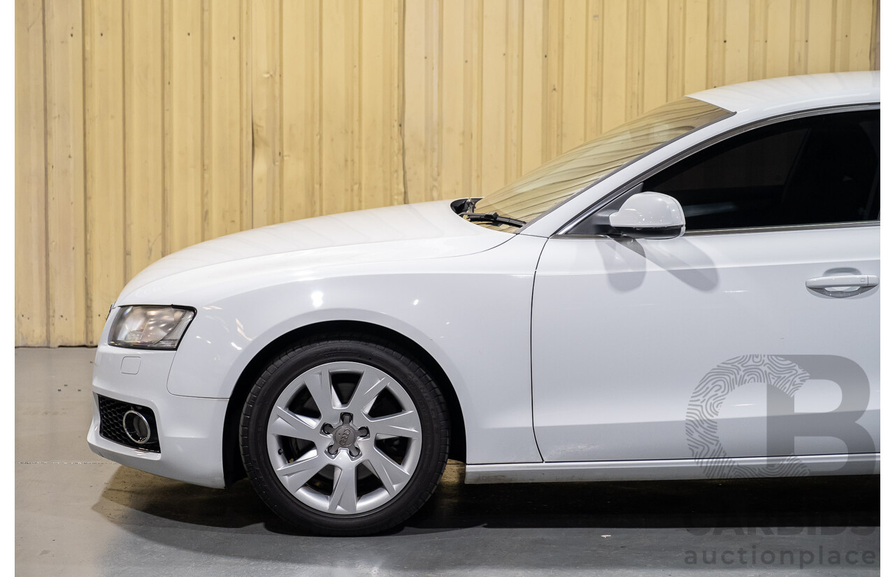 6/2011 Audi A5 Sportback 2.0 TFSI 8T MY11 5d Hatchback White Turbo 2.0L