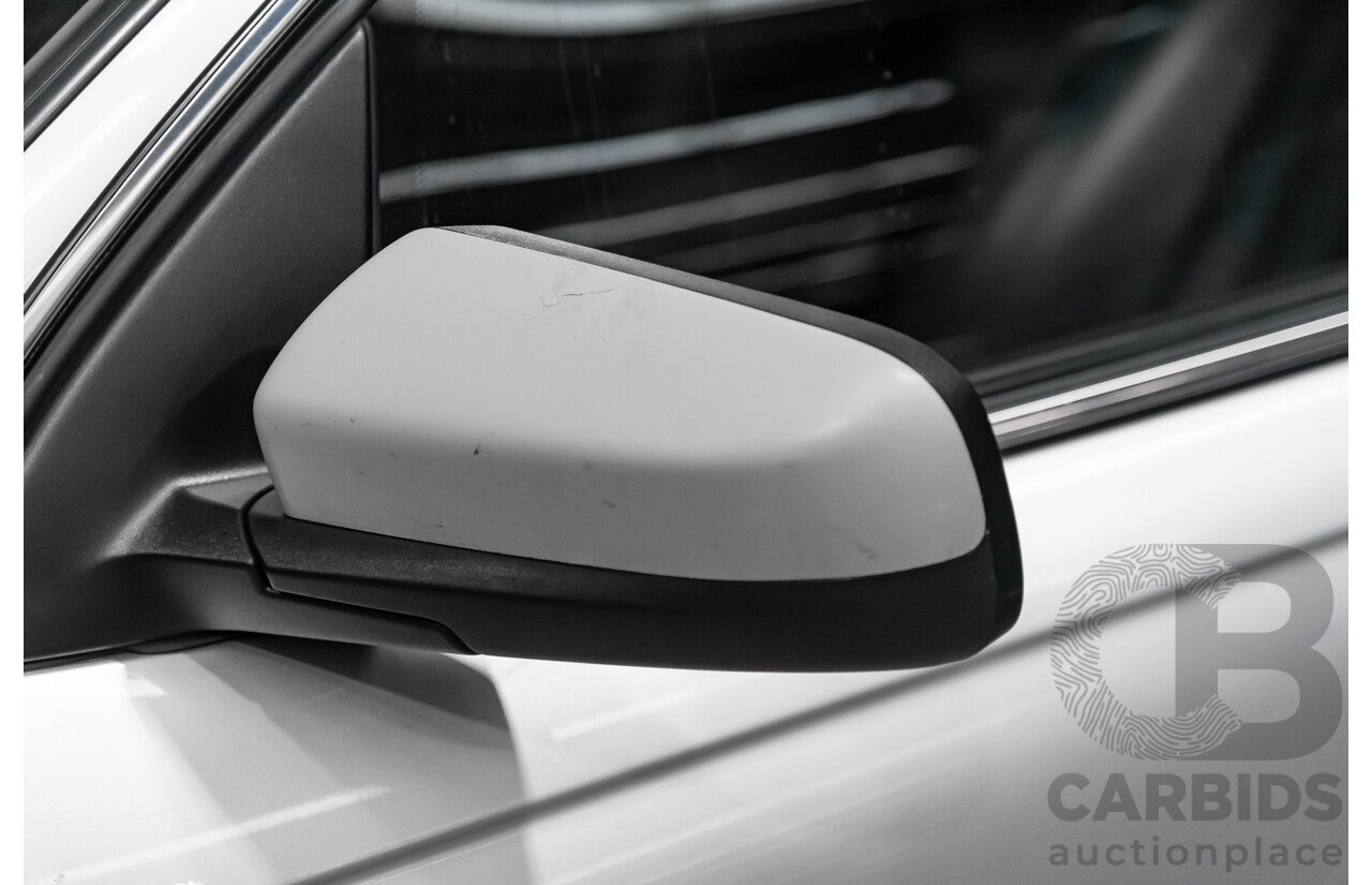 4/2004 Holden Calais VYII 4d Sedan Silver 5.7L V8