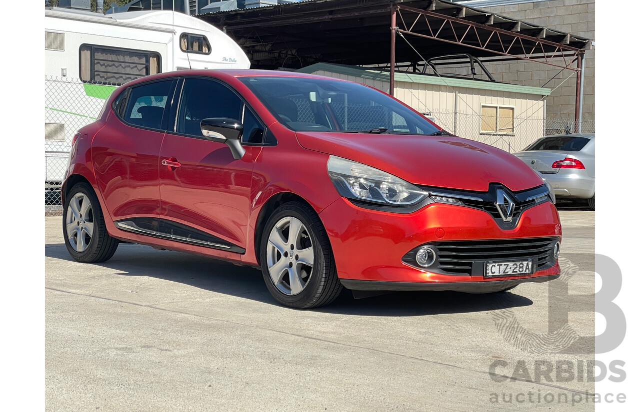 10/2014 Renault Clio  X98 5d Hatchback Red 1.2L