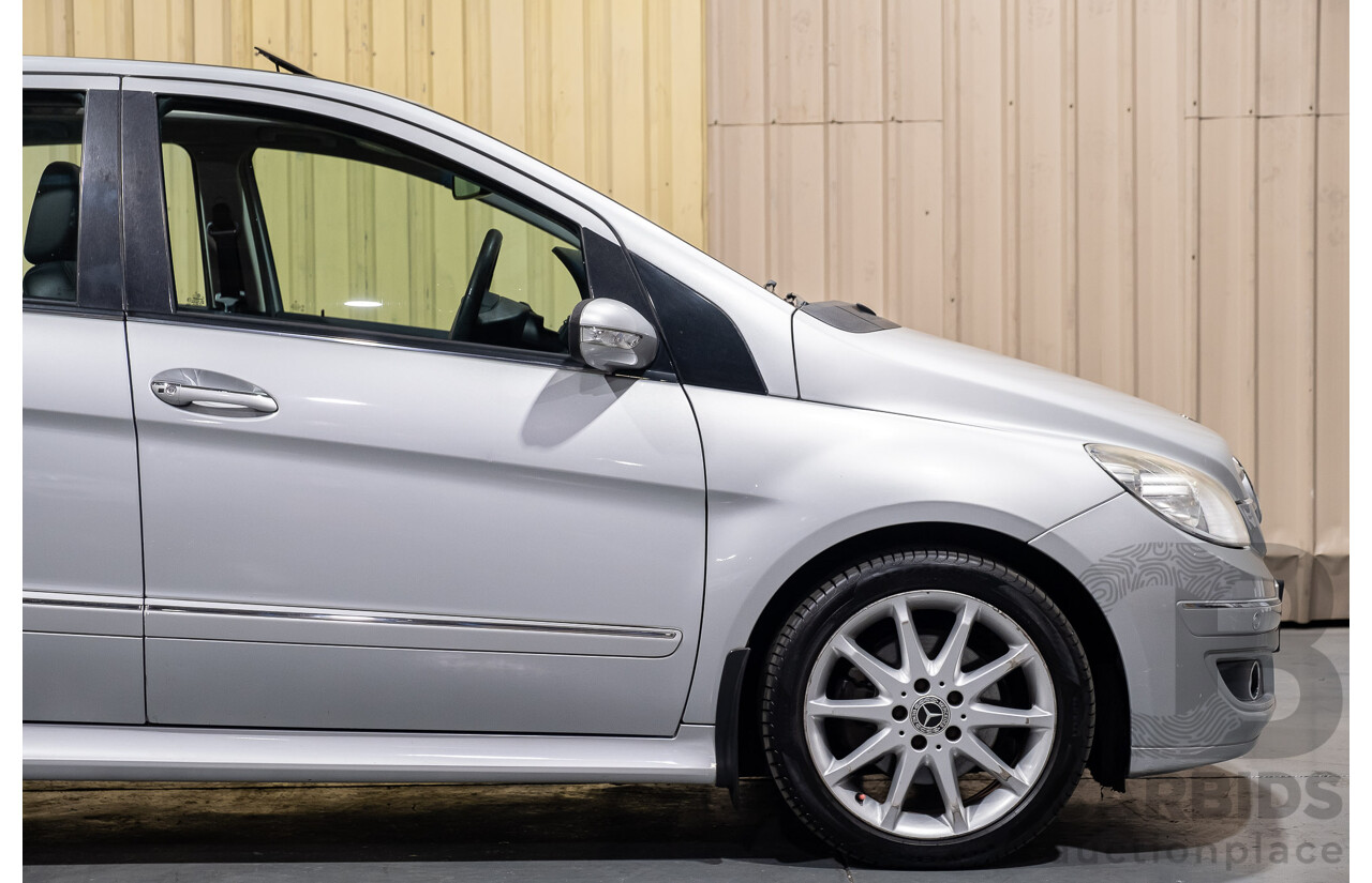11/2007 Mercedes-Benz B200 Turbo W245 07 UPGRADE 5d Hatchback Polar Silver Metallic Turbo 2.0L