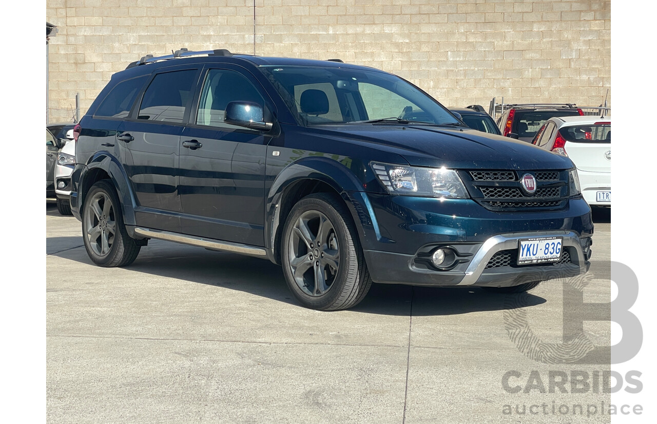 4/2015 Fiat Freemont Crossroad JF MY15 4d Wagon Blue 3.6L