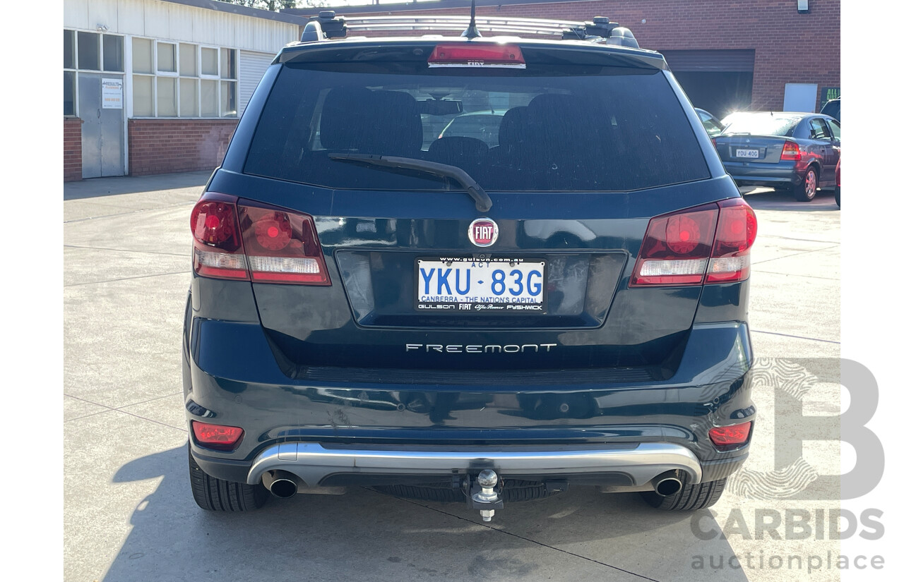4/2015 Fiat Freemont Crossroad JF MY15 4d Wagon Blue 3.6L
