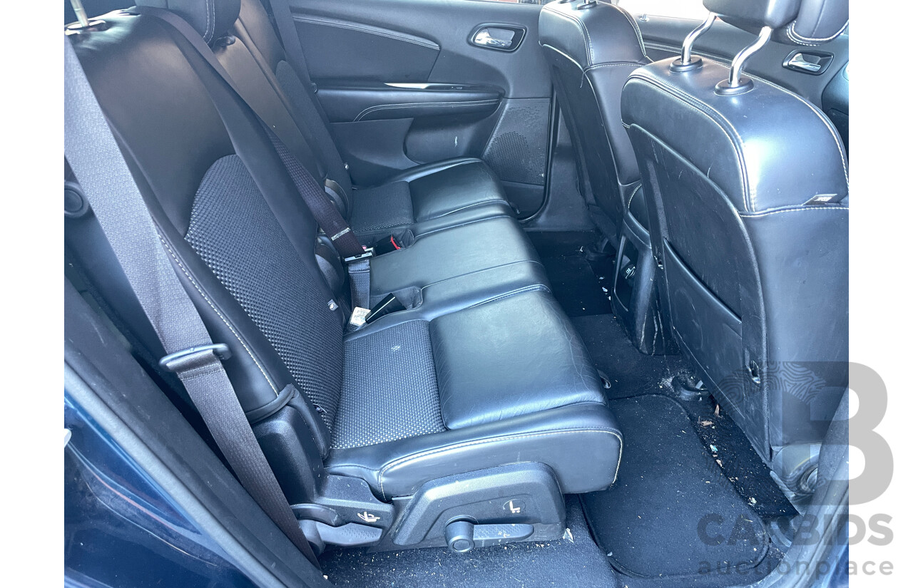 4/2015 Fiat Freemont Crossroad JF MY15 4d Wagon Blue 3.6L