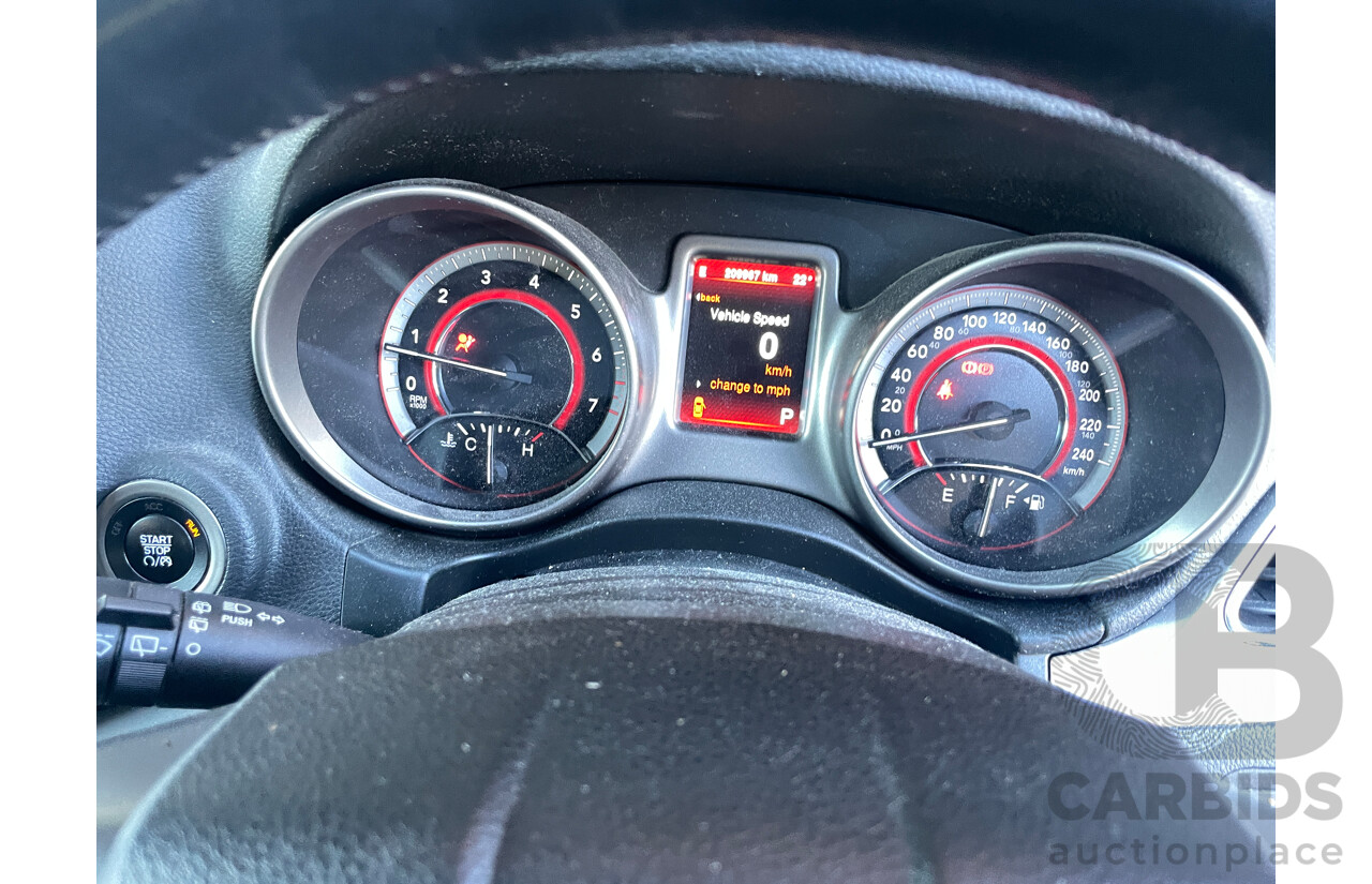 4/2015 Fiat Freemont Crossroad JF MY15 4d Wagon Blue 3.6L