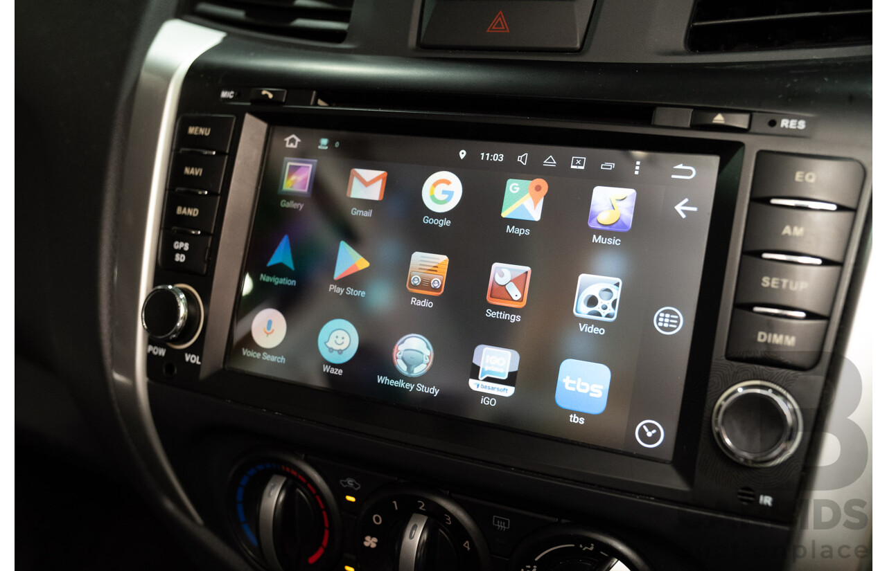 5/2015 Nissan Navara RX (4x4) NP300 D23 Double Cab Utility Silver Turbo Diesel 2.3L