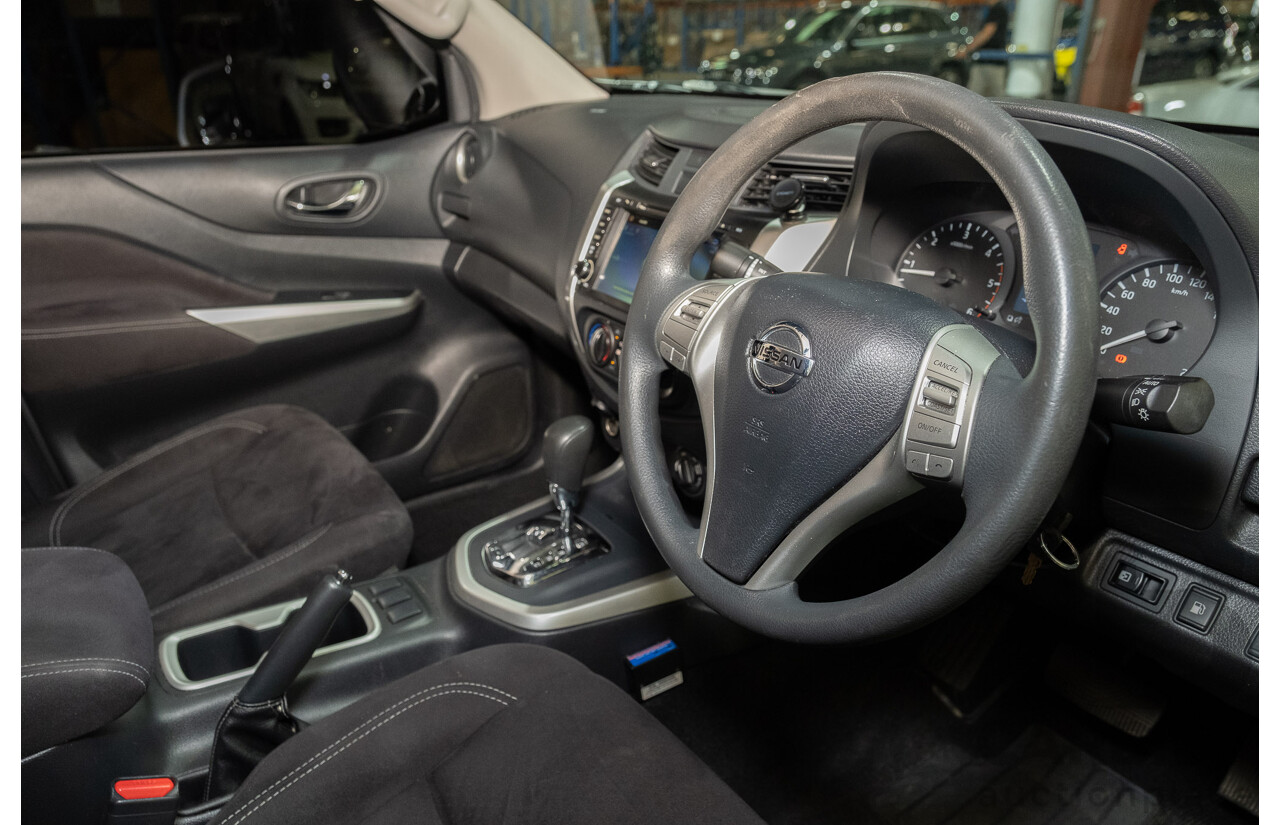 5/2015 Nissan Navara RX (4x4) NP300 D23 Double Cab Utility Silver Turbo Diesel 2.3L