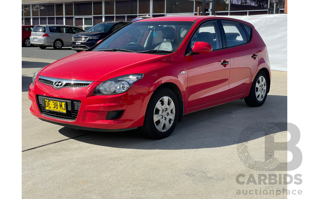 7/2010 Hyundai i30 SX FD MY10 5d Hatchback Red 1.6L