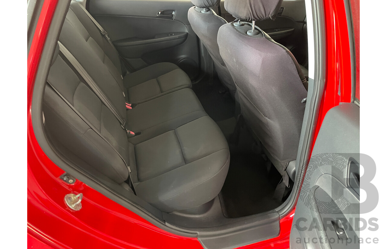 7/2010 Hyundai i30 SX FD MY10 5d Hatchback Red 1.6L