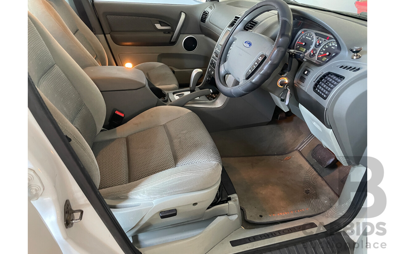 8/2007 Ford Territory TS (rwd) SY MY07 UPGRADE 4d Wagon White 4.0L