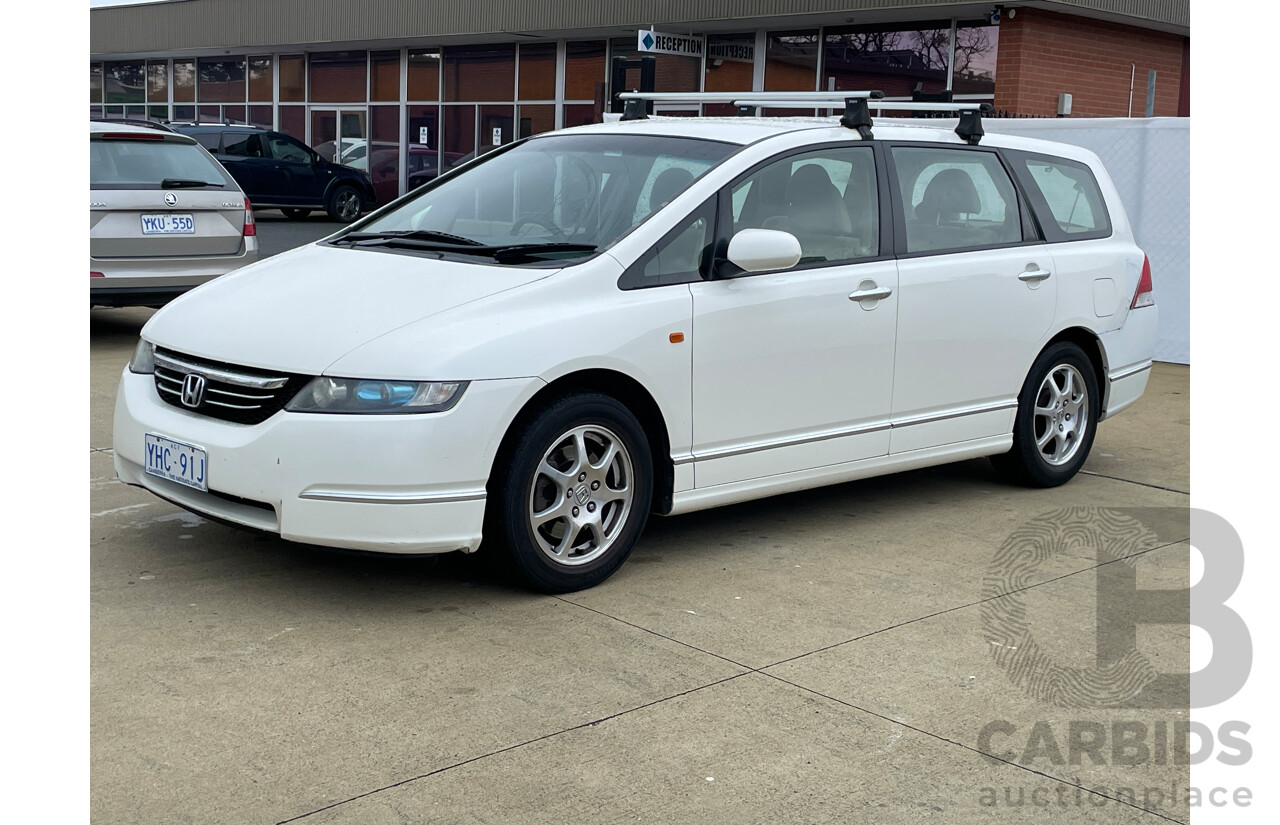 2/2005 Honda Odyssey  20 4d Wagon White 2.4L