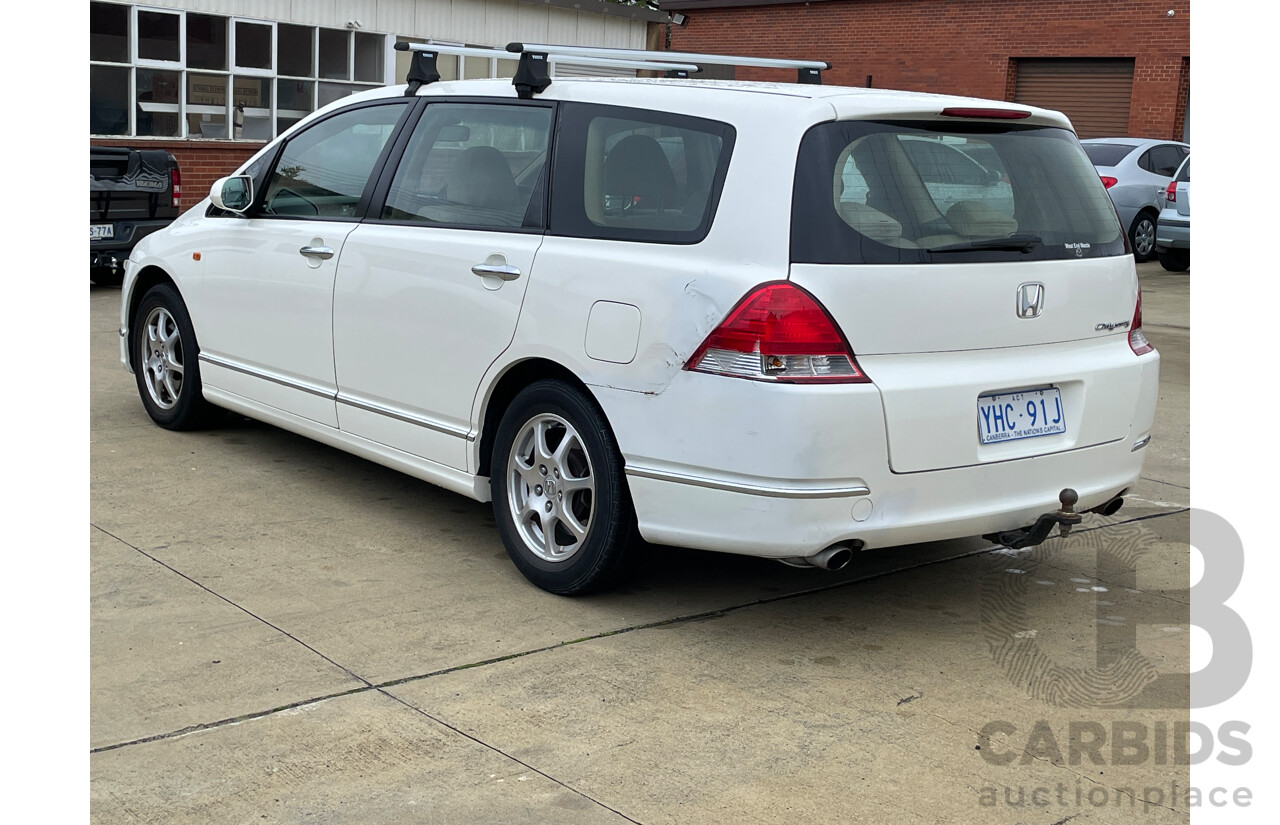 2/2005 Honda Odyssey  20 4d Wagon White 2.4L