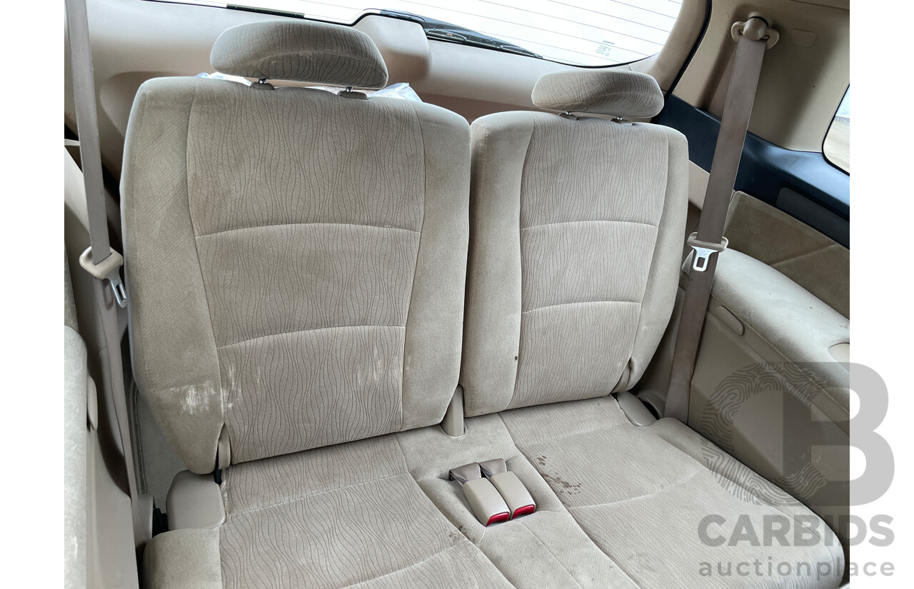 2/2005 Honda Odyssey  20 4d Wagon White 2.4L