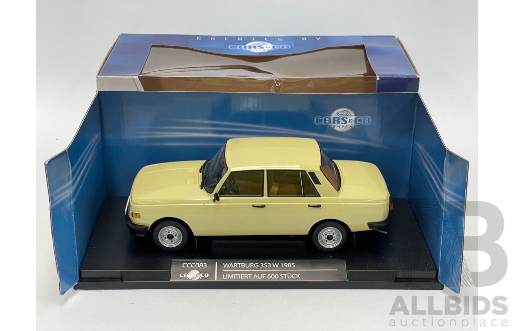 Miniature Wartburg 353 W – Police Volkspolizei 1985 – Échelle 1/18 – Cars & Co Company NEUVE
