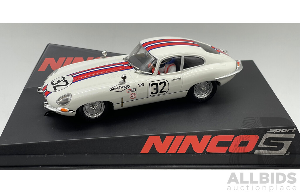 Ninco Jaguar E-Type Coupe Sebring - Lot 1459977 | ALLBIDS
