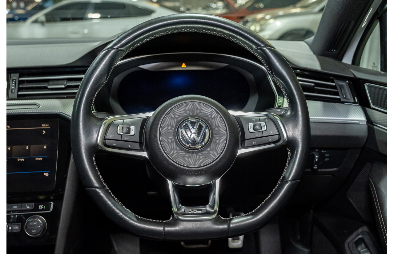 4/2018 Volkswagen Passat 206 TSI R-Line 4motion (AWD) 3C B8 MY18 4d Wagon White Turbo 2.0L