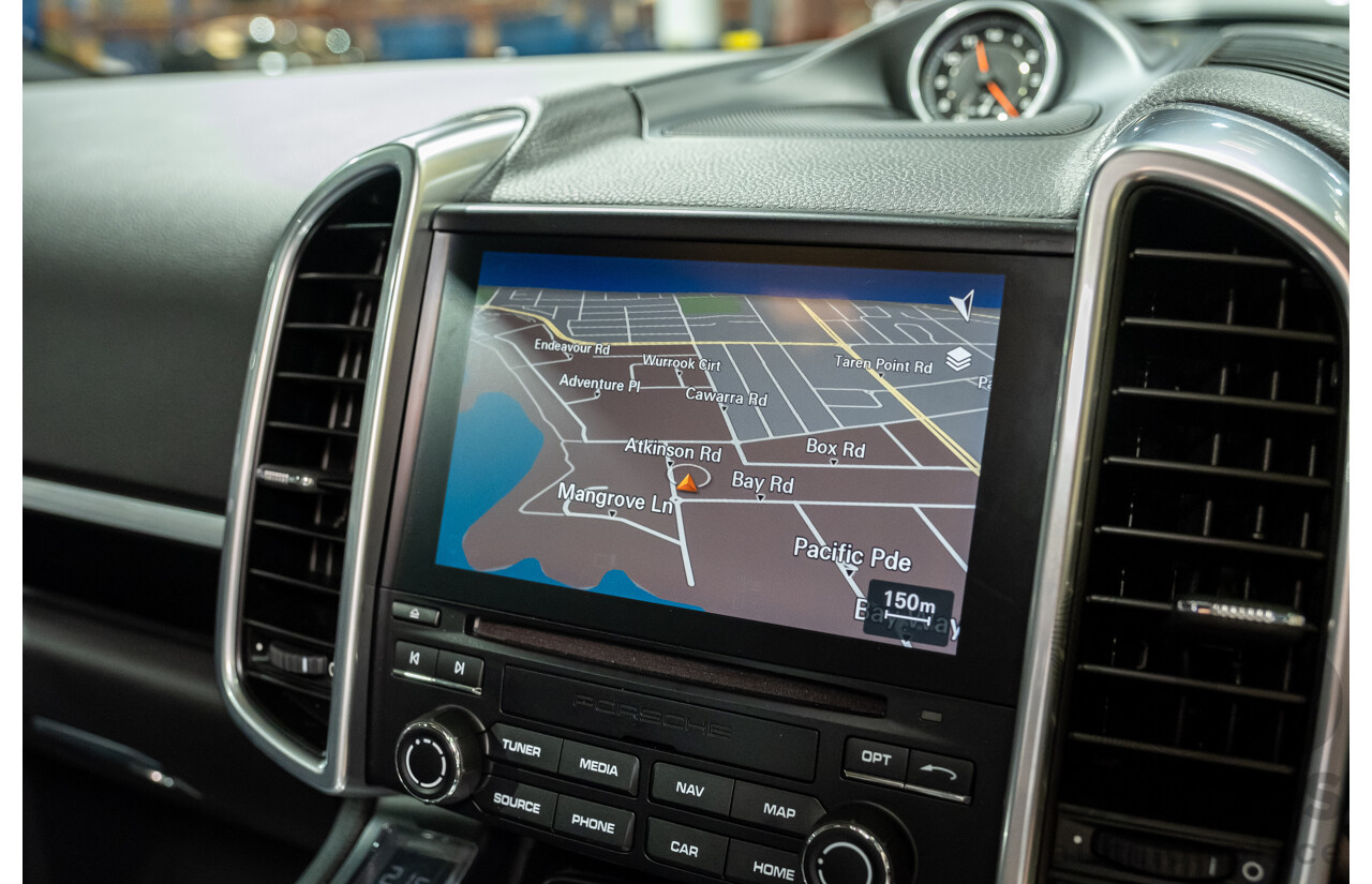 10/2016 Porsche Cayenne Diesel Platinum Edition SERIES 2 4d Wagon Black Turbo Diesel V6 3.0L