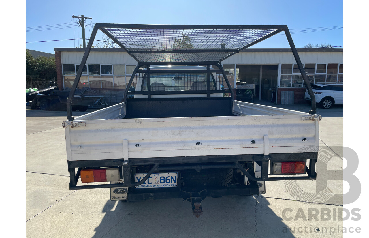 1/2005 Ford Courier GL (4x4) PH C/Chas White 2.5L