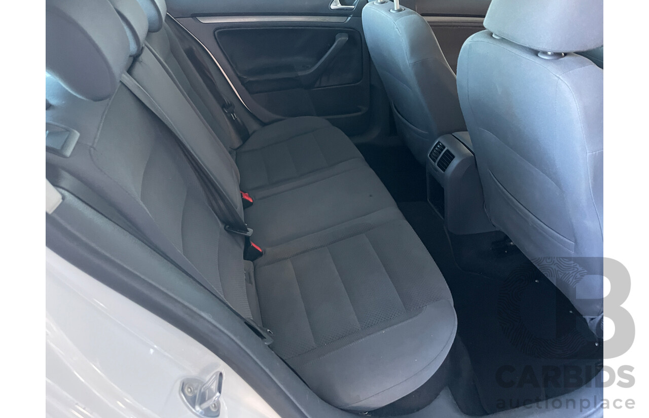 8/2006 Volkswagen Golf 2.0 TDI Comfortline 1K 5d Hatchback White 2.0L