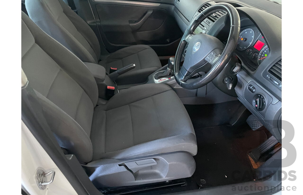 8/2006 Volkswagen Golf 2.0 TDI Comfortline 1K 5d Hatchback White 2.0L