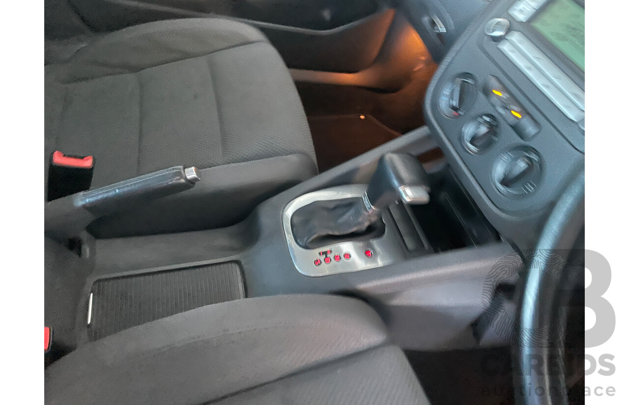 8/2006 Volkswagen Golf 2.0 TDI Comfortline 1K 5d Hatchback White 2.0L