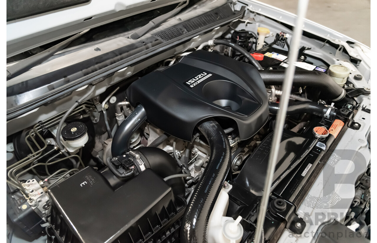 3/2016 Isuzu Mu-X LS-T (4x4) UC 4d Wagon Silver 3.0L Turbo Diesel