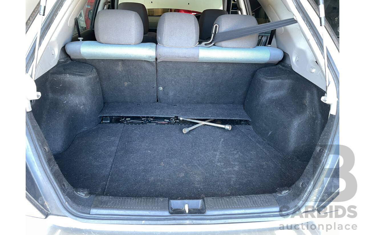 8/2004 Subaru Impreza RV (awd) MY04 5d Hatchback Silver 2.0L