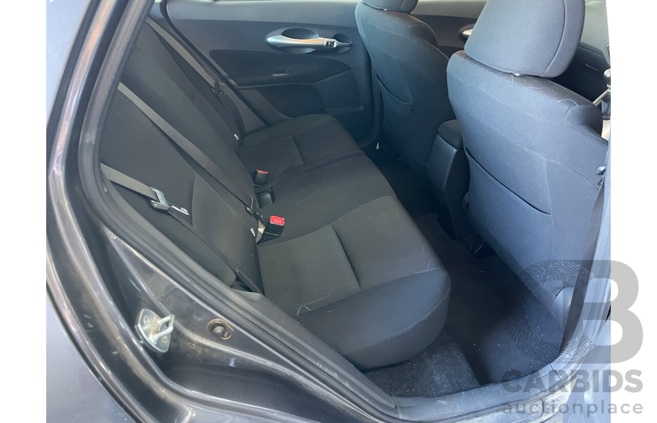 8/2010 Toyota Corolla Levin SX ZRE152R MY10 5d Hatchback Grey 1.8L