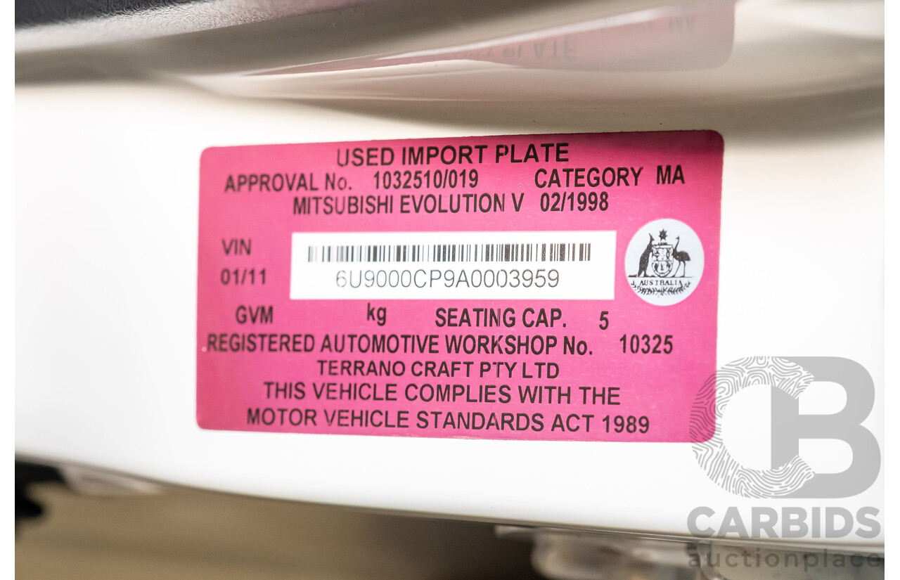 02/1998 Mitsubishi Lancer Evolution V AWD (Evo 5) 4d Sedan White Turbocharged 2.0L - Import