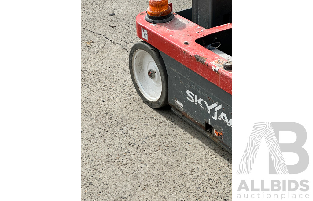 2020 SKYJACK SJ 12 E    (Scissor Lift)