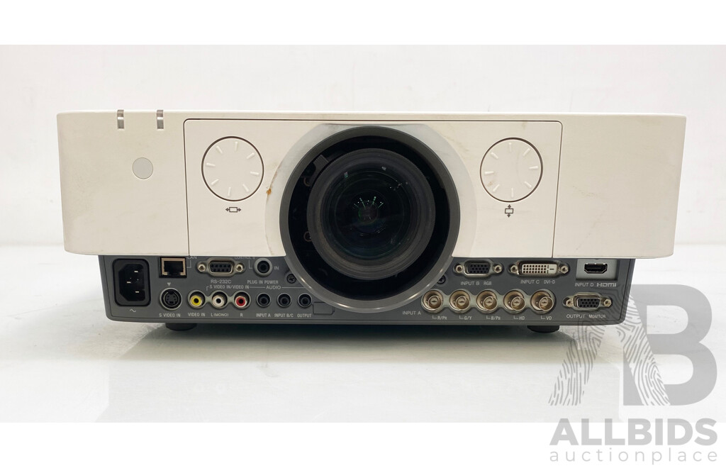 Sony (VPL-FH30) WUXGA Conference Room Projector