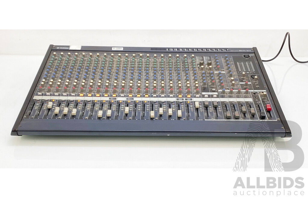 Yamaha (MG24/14FX) 24 Channels Mixer
