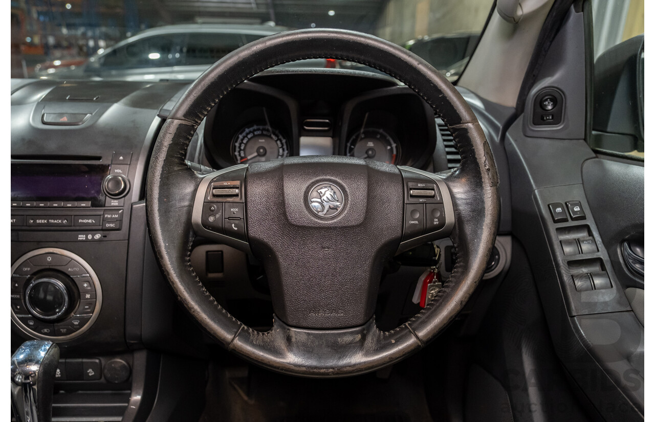 8/2013 Holden Colorado 7 LTZ (4x4) RG 4d Wagon White Turbo Diesel 2.8L - 7 Seater