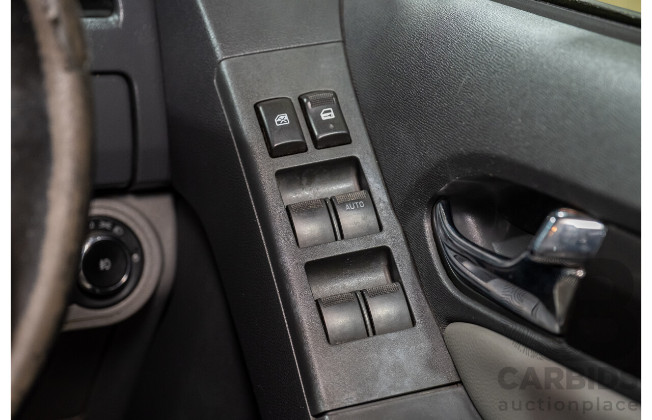 8/2013 Holden Colorado 7 LTZ (4x4) RG 4d Wagon White Turbo Diesel 2.8L - 7 Seater