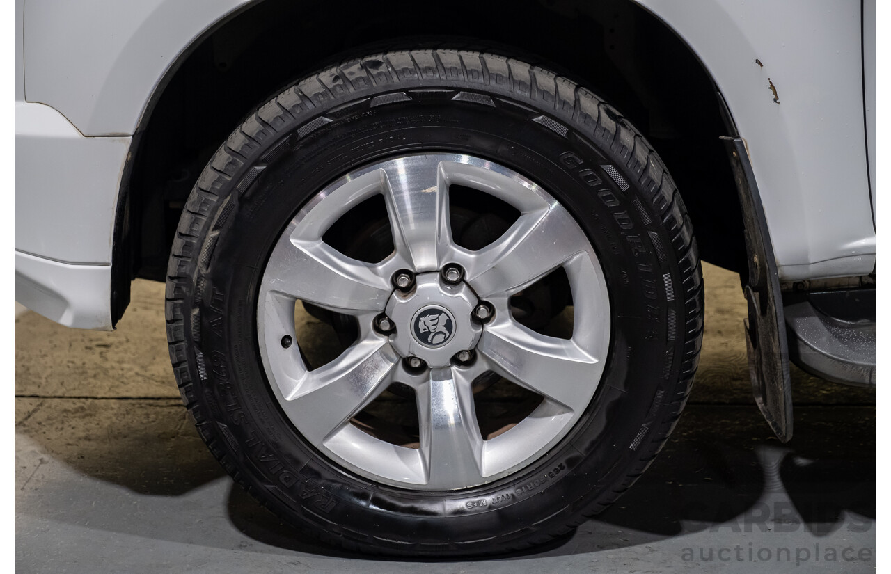 8/2013 Holden Colorado 7 LTZ (4x4) RG 4d Wagon White Turbo Diesel 2.8L - 7 Seater
