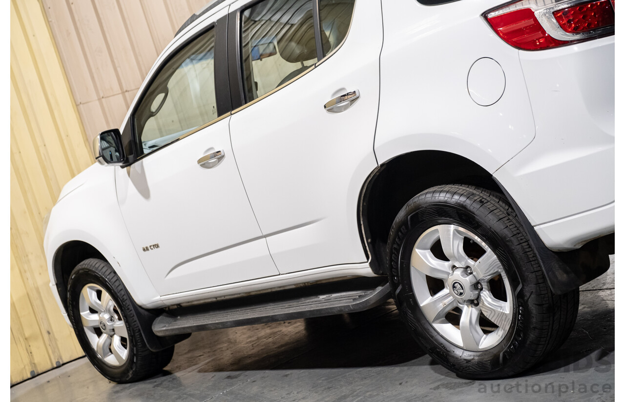 8/2013 Holden Colorado 7 LTZ (4x4) RG 4d Wagon White Turbo Diesel 2.8L - 7 Seater