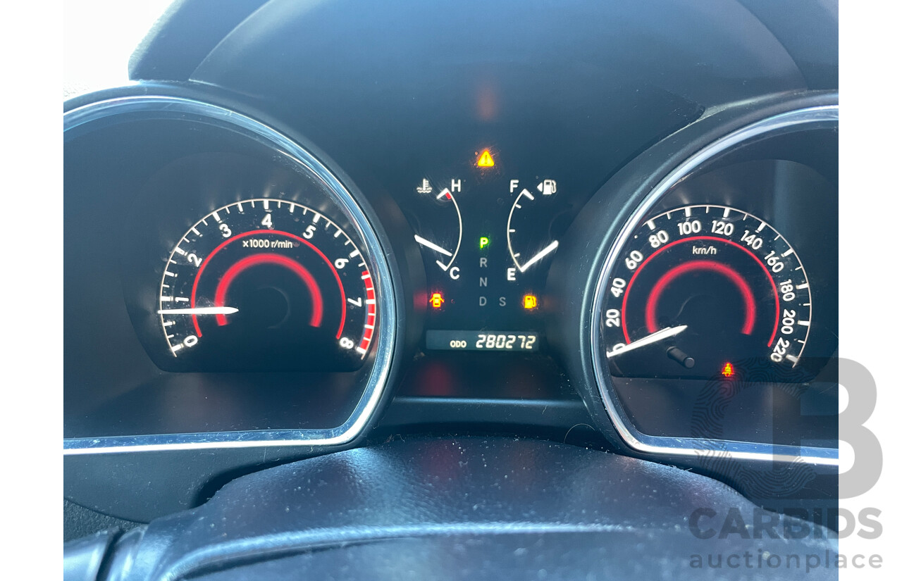 10/2009 Toyota Kluger KX-R (4x4) 7 SEAT GSU45R 4d Wagon Gold 3.5L