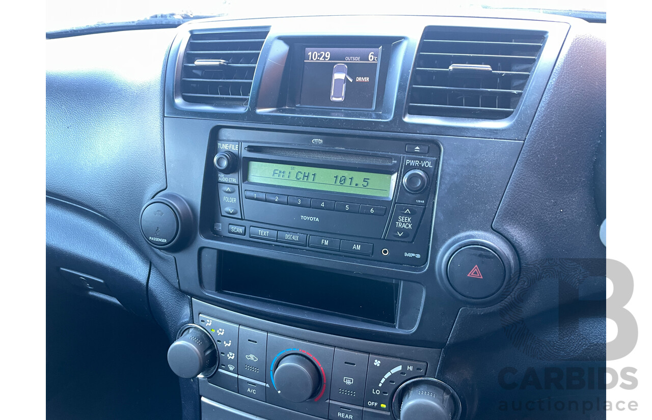 10/2009 Toyota Kluger KX-R (4x4) 7 SEAT GSU45R 4d Wagon Gold 3.5L