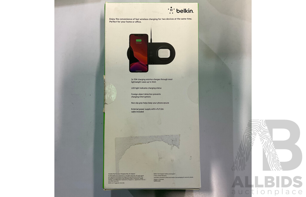 BELKIN Boost Charge Wireless Charging Dual Pads 15W & Wireless Charging Pad 10W  -  Lot of 2 - ORP $158.00