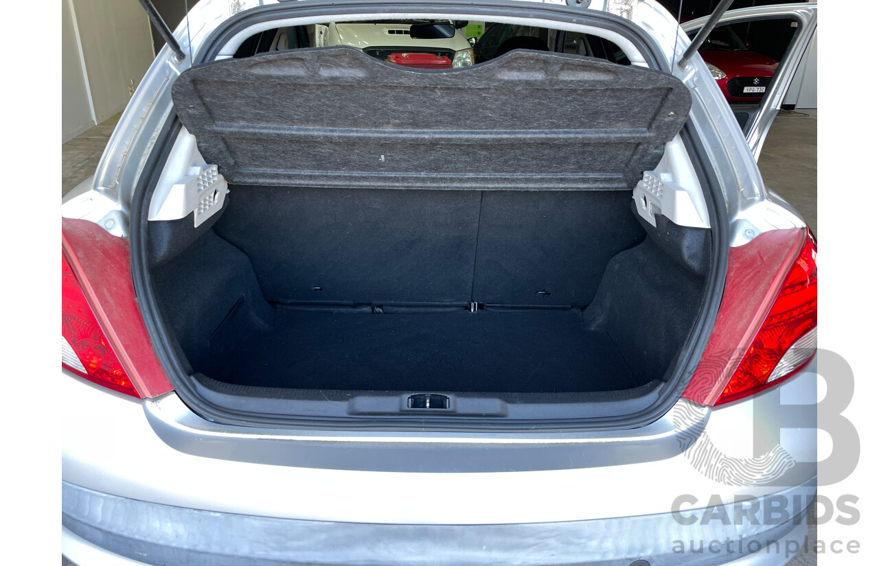 9/2012 Peugeot 207 Sportium S.E.  5d Hatchback Silver 1.6L