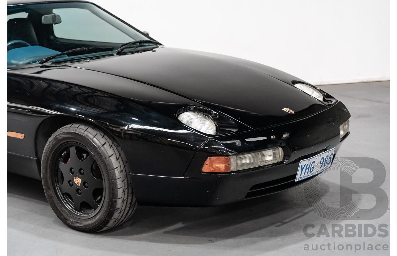1/1985 Porsche 928 S  2d Coupe Black 4.7L V8