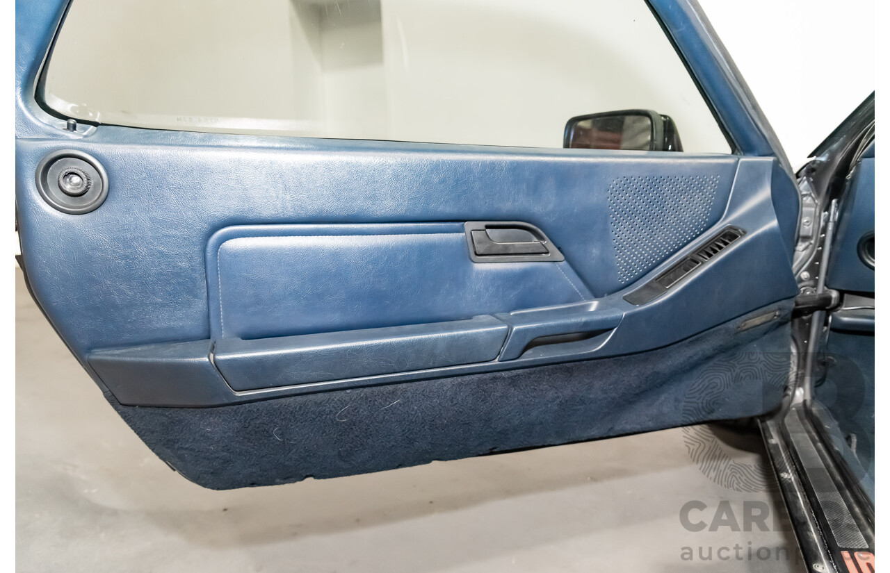 1/1985 Porsche 928 S  2d Coupe Black 4.7L V8