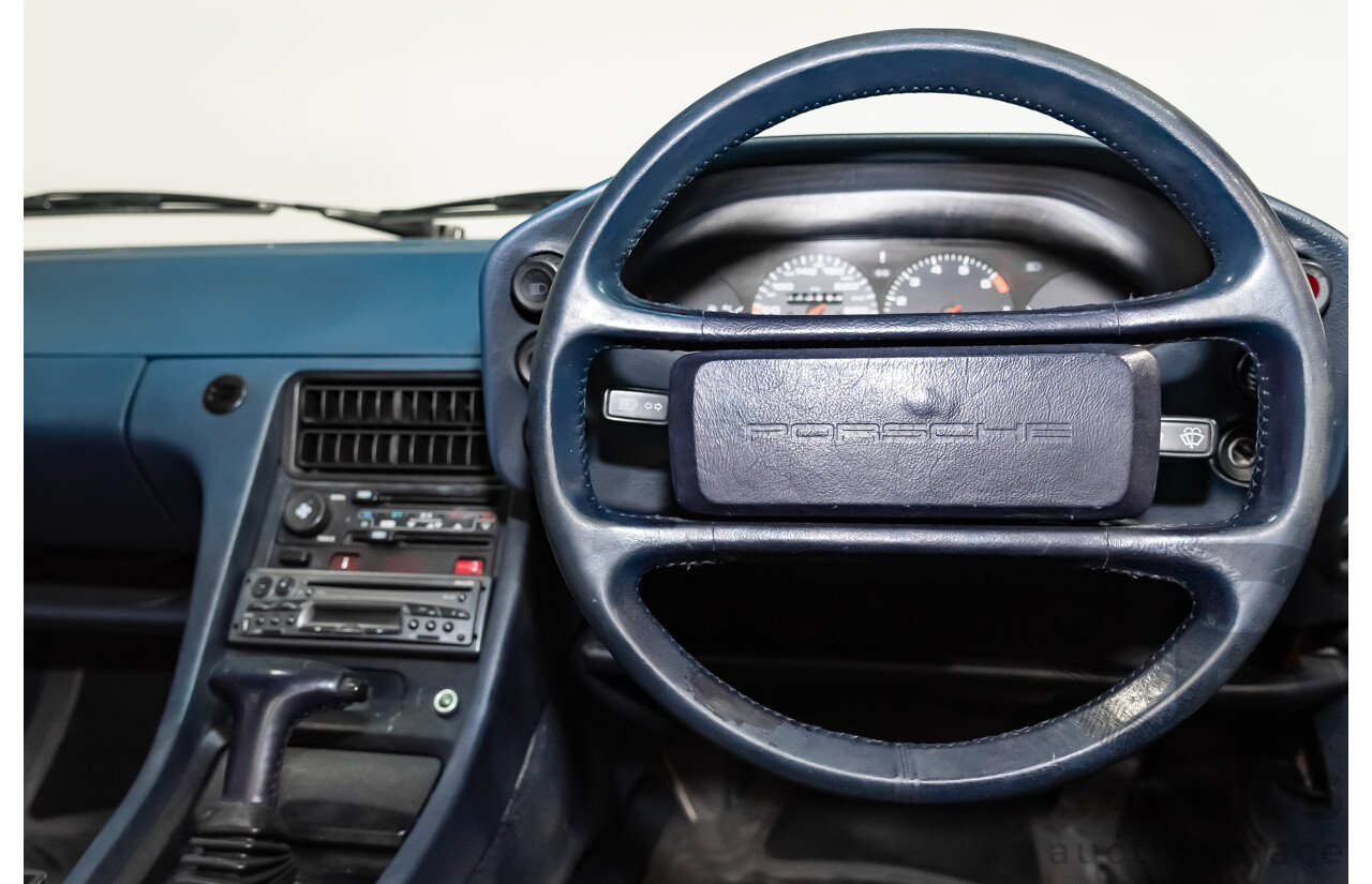 1/1985 Porsche 928 S  2d Coupe Black 4.7L V8