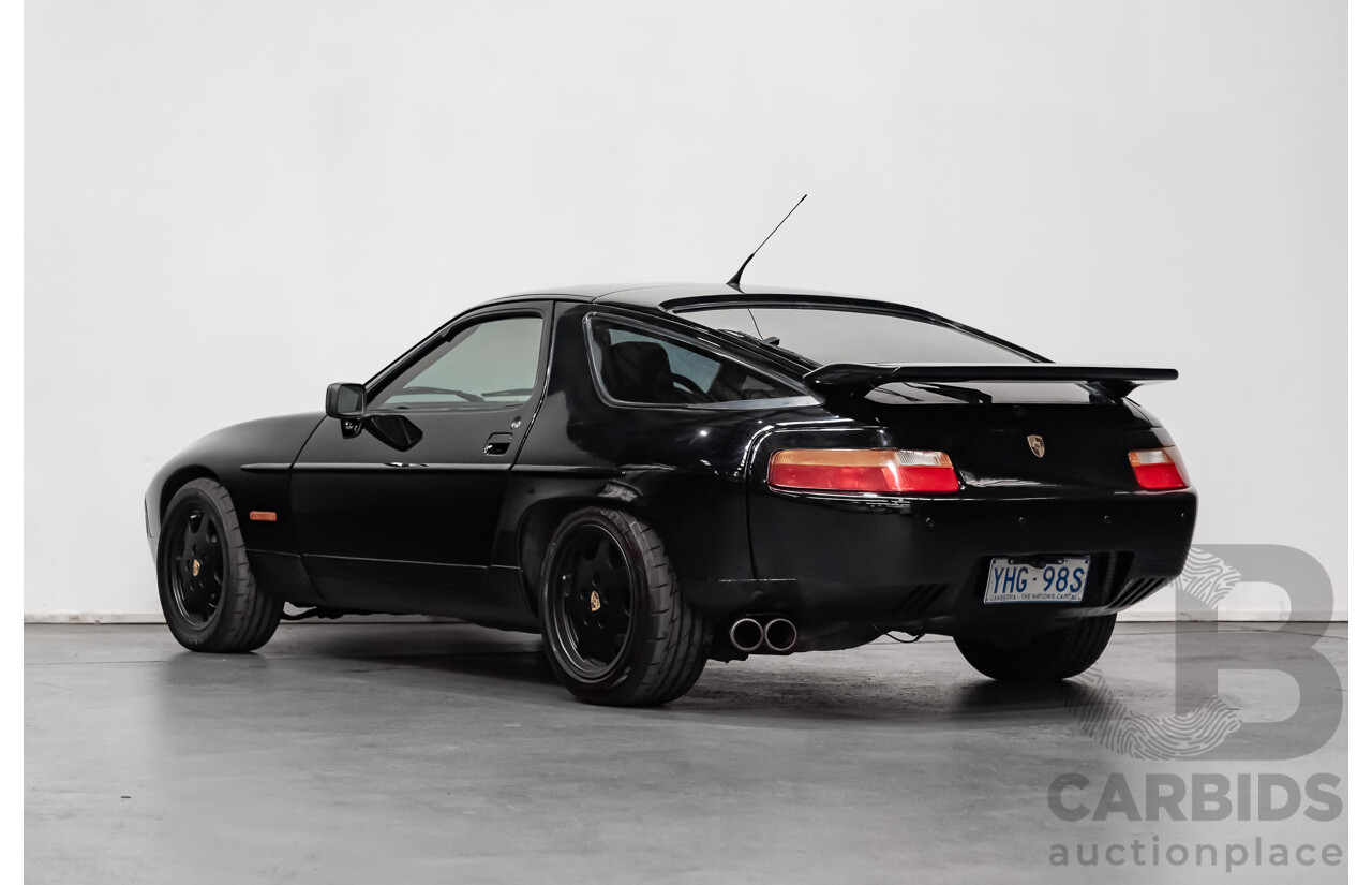1/1985 Porsche 928 S  2d Coupe Black 4.7L V8