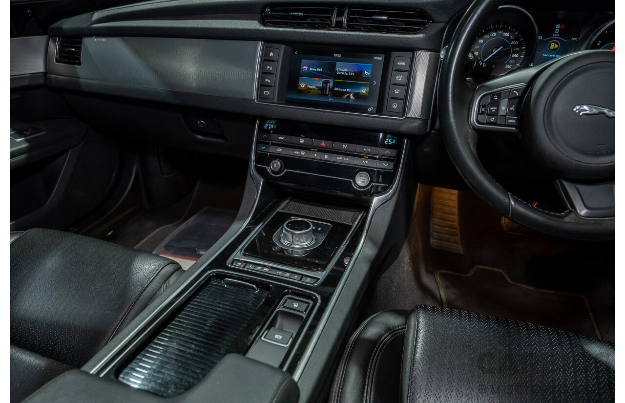 3/2016 Jaguar XF X260 Sedan - White - 2016