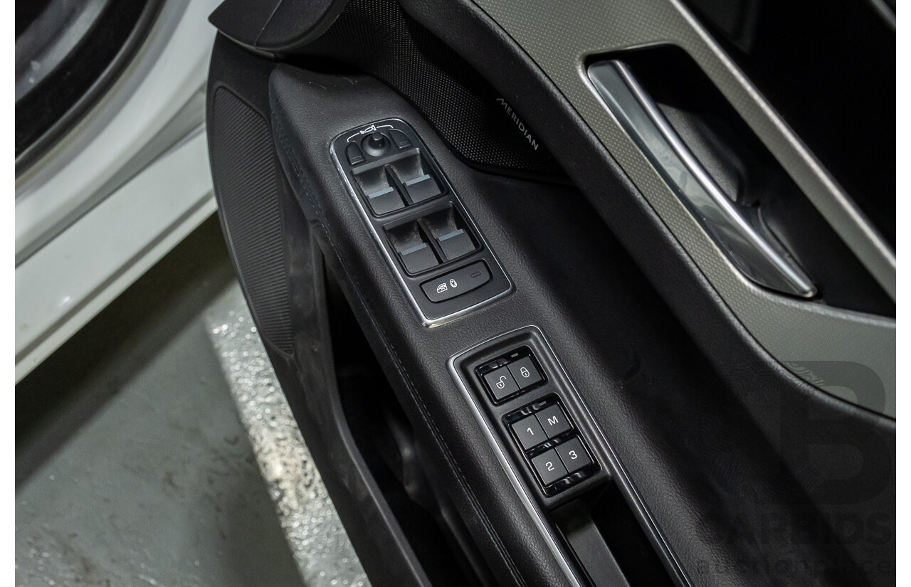 3/2016 Jaguar XF X260 Sedan - White - 2016