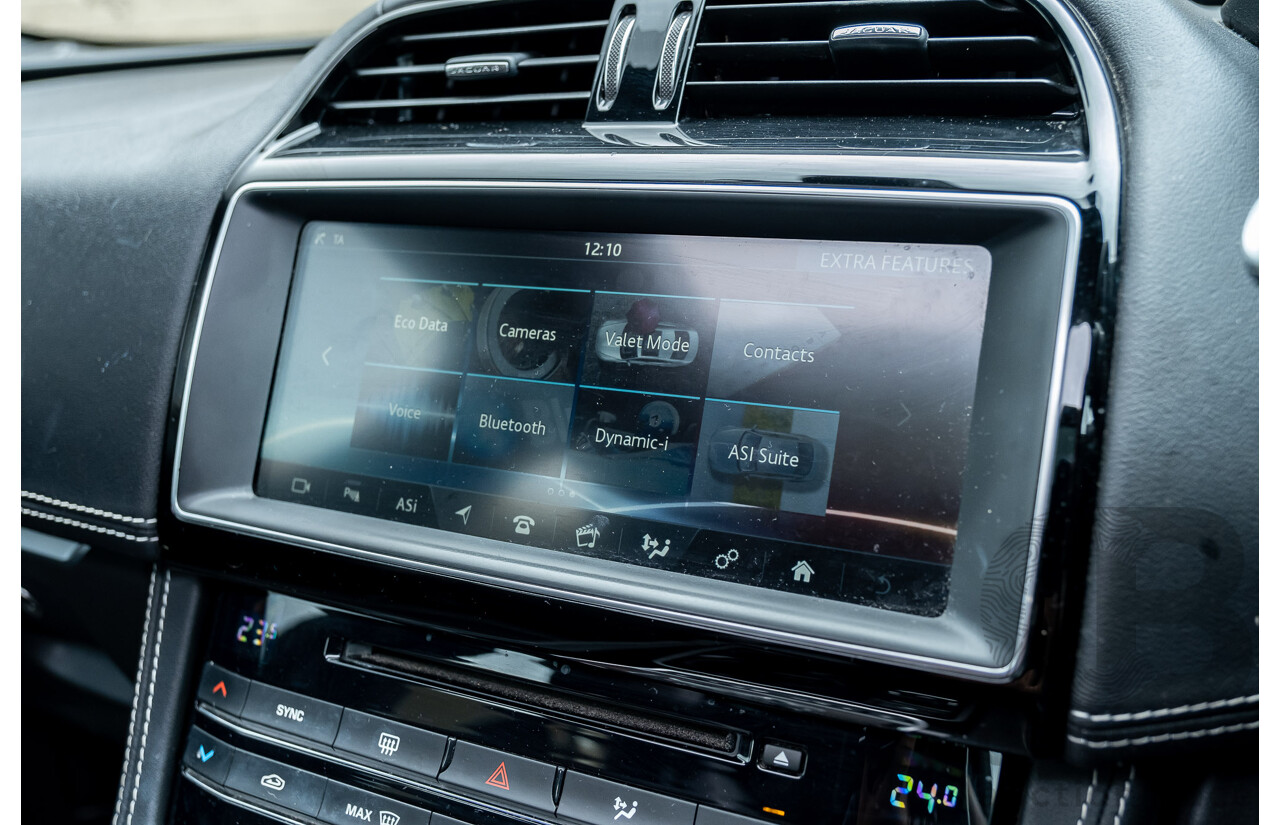 3/2017 Jaguar F-Pace 30d S (AWD) X761 4d Wagon Ultimate Black Turbo Diesel V6 3.0L