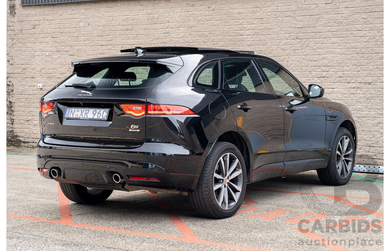 3/2017 Jaguar F-Pace 30d S (AWD) X761 4d Wagon Ultimate Black Turbo Diesel V6 3.0L